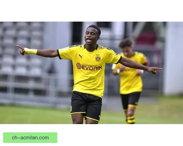 艾福特惊险逆转柏林赫塔业余队展现实力与激情